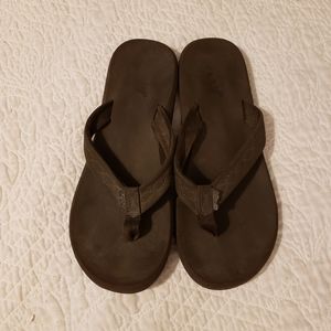 Brown reef sandals